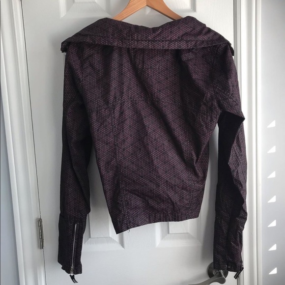 BENCH. spring jacket - Picture 2 of 4